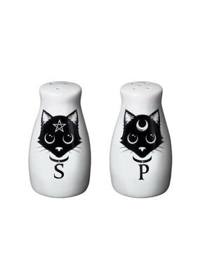 New with tag Alchemy of England Cats Salt and Pepper Set